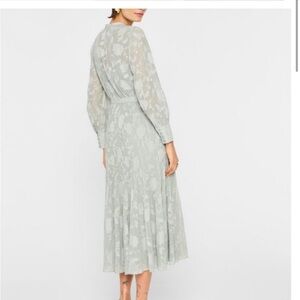 Club Monaco Light Gray Long Sleeve Dress